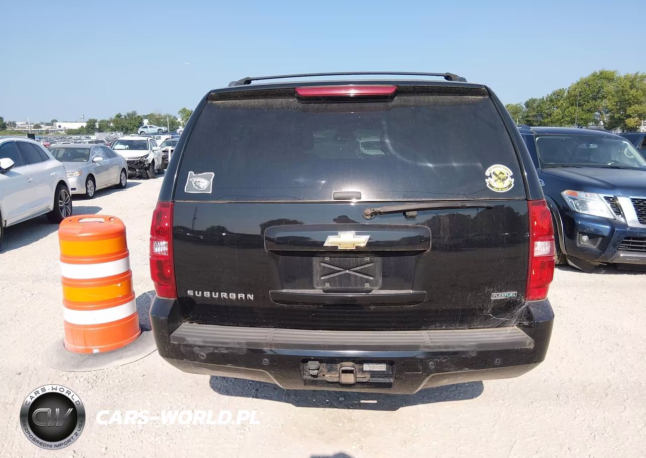 2011 Chevrolet Suburban Lt VIN:1GNSKJE36BR343378 - 14