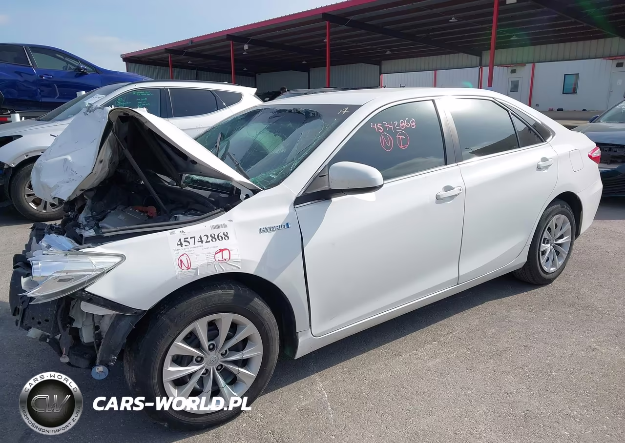 2016 Toyota Camry Hybrid Le VIN:4T1BD1FK7GU196495 - 19