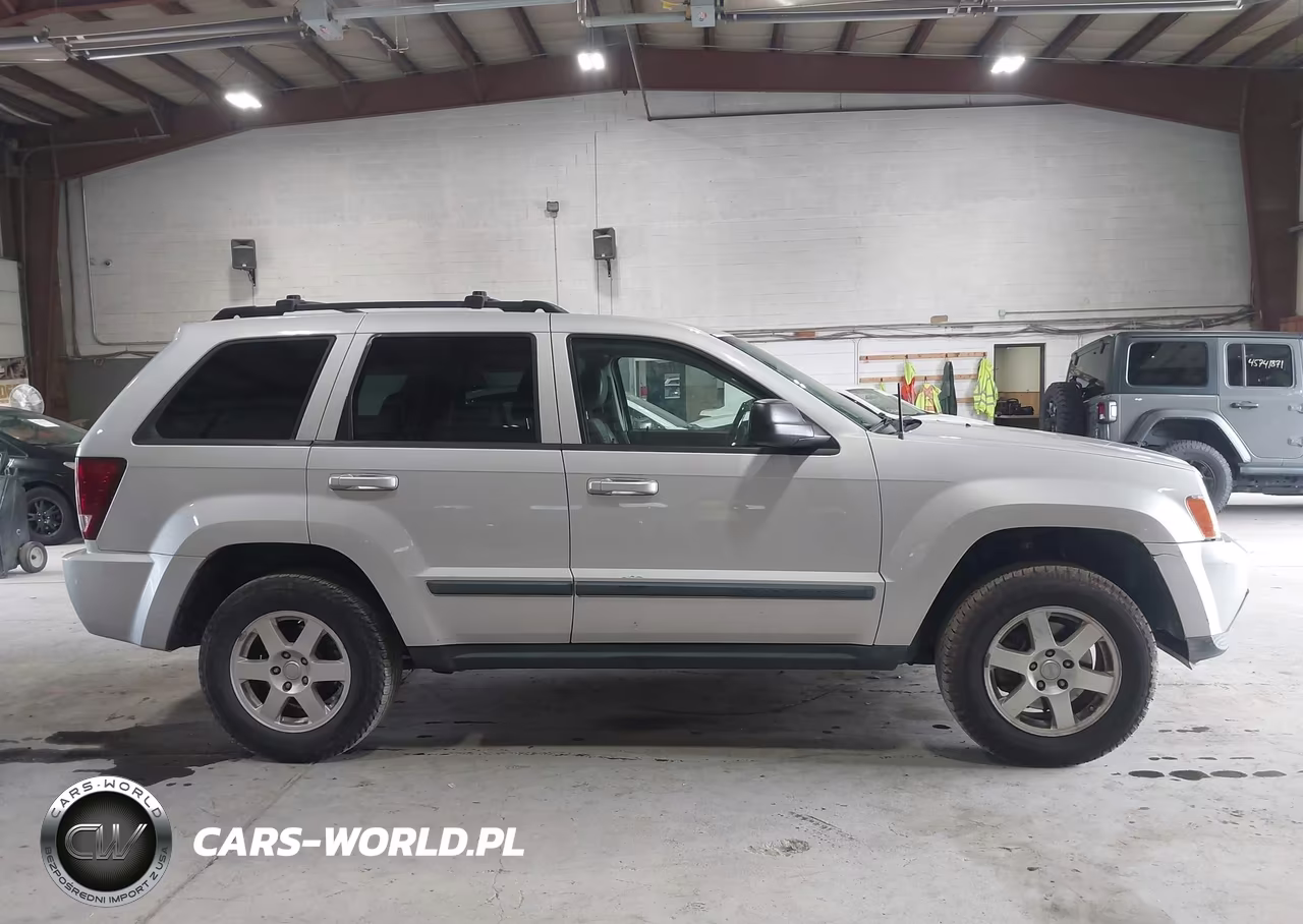2008 Jeep Grand Cherokee Laredo VIN:1J8GR48K08C226155 - 13