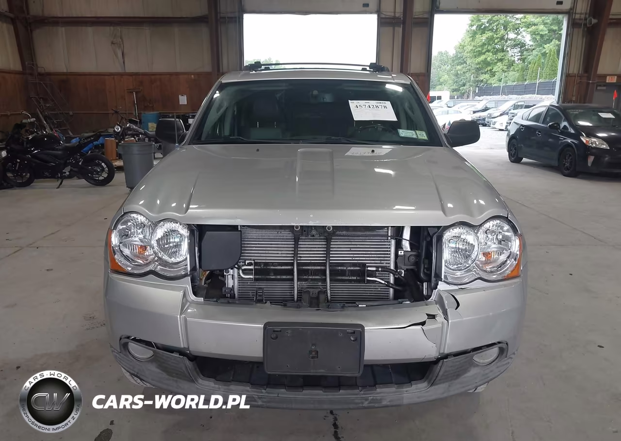 2008 Jeep Grand Cherokee Laredo VIN:1J8GR48K08C226155 - 6