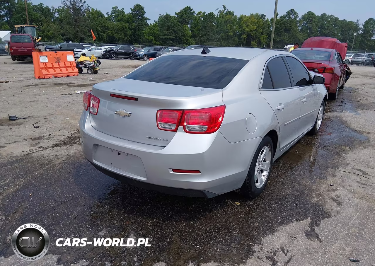 2014 Chevrolet Malibu 1Ls VIN:1G11B5SL3EF168277 - 4