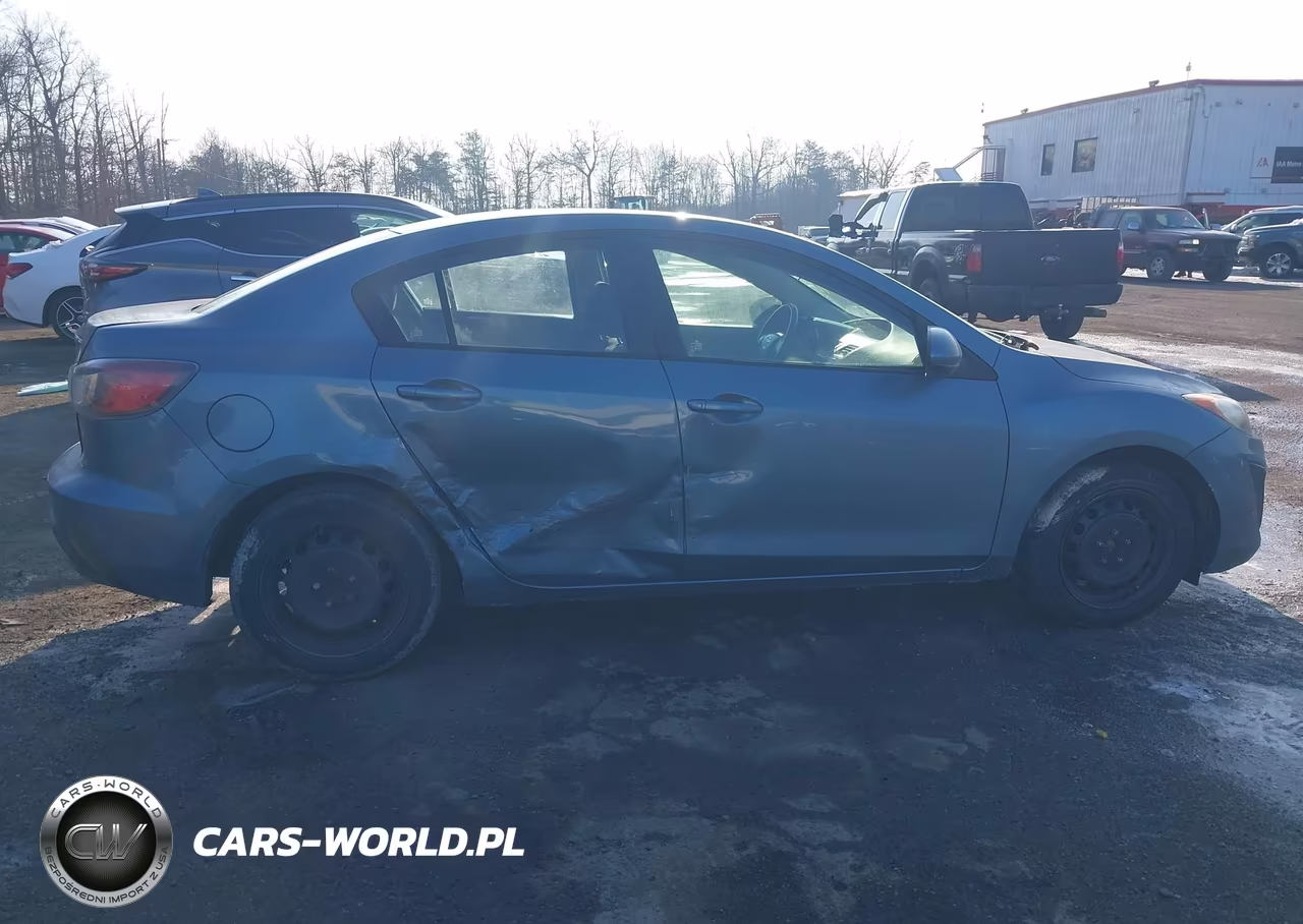 2011 Mazda Mazda3 I Sport VIN:JM1BL1UG0B1428905 - 13