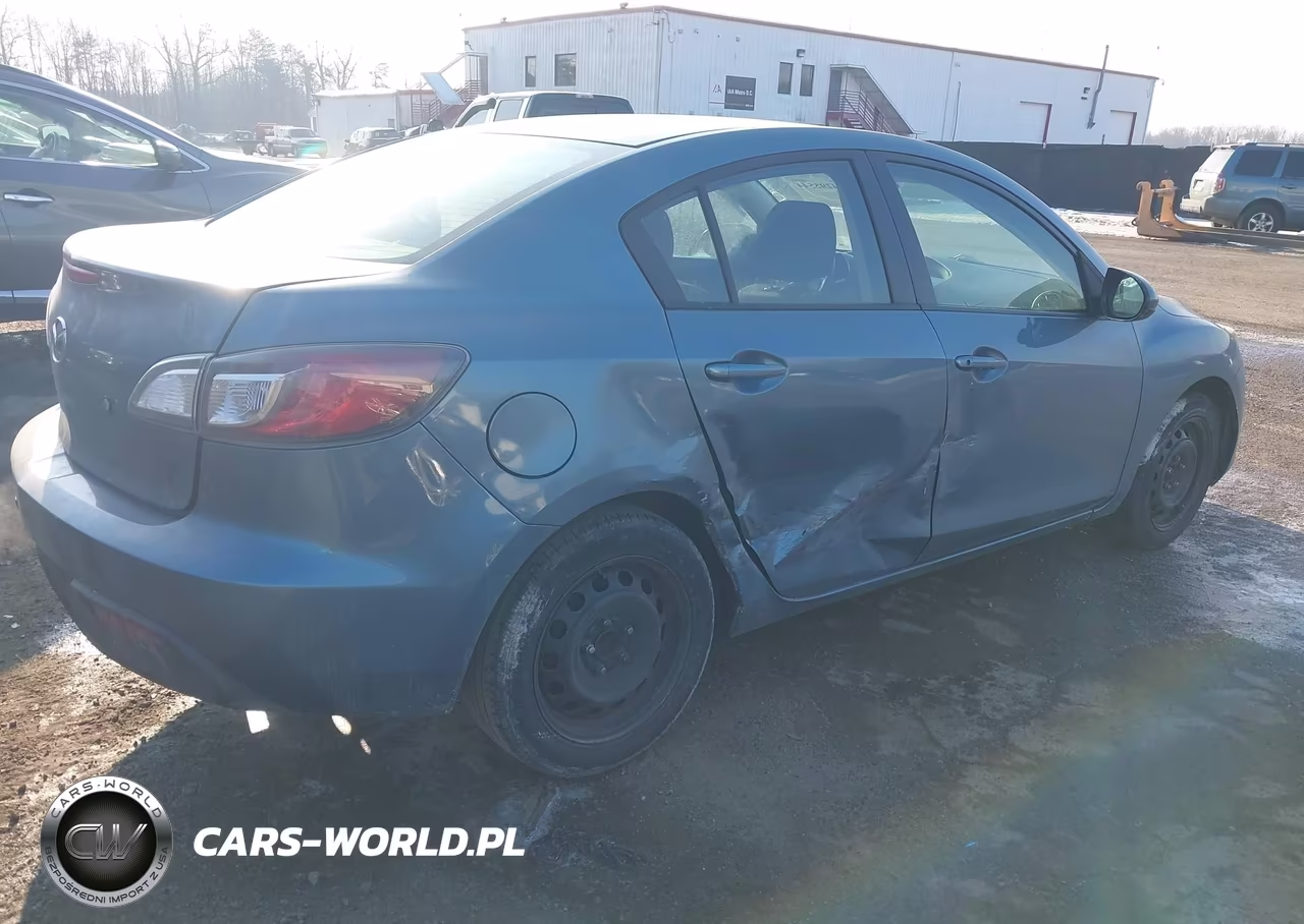 2011 Mazda Mazda3 I Sport VIN:JM1BL1UG0B1428905 - 4
