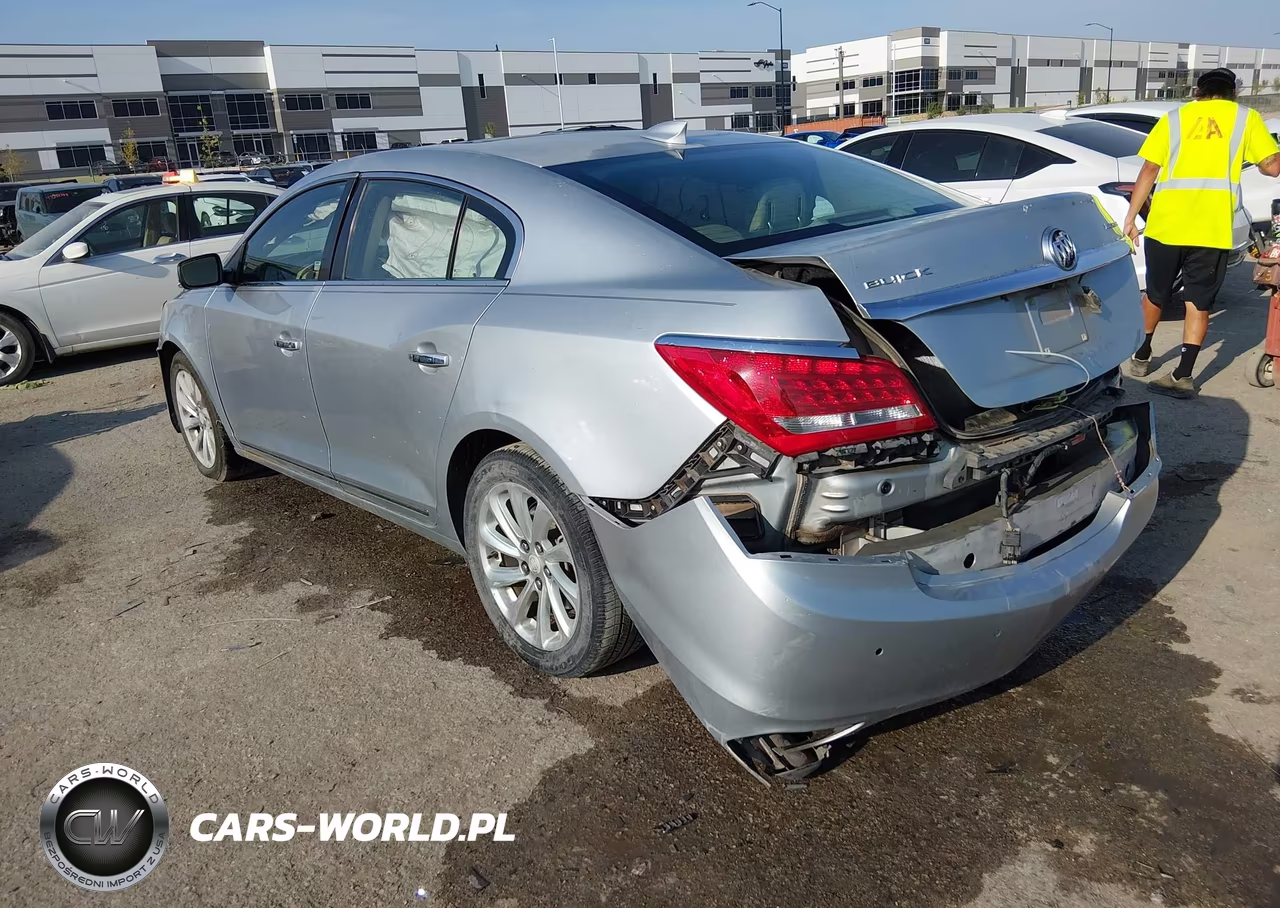 2016 Buick Lacrosse Leather VIN:1G4GB5G32GF172121 - 3