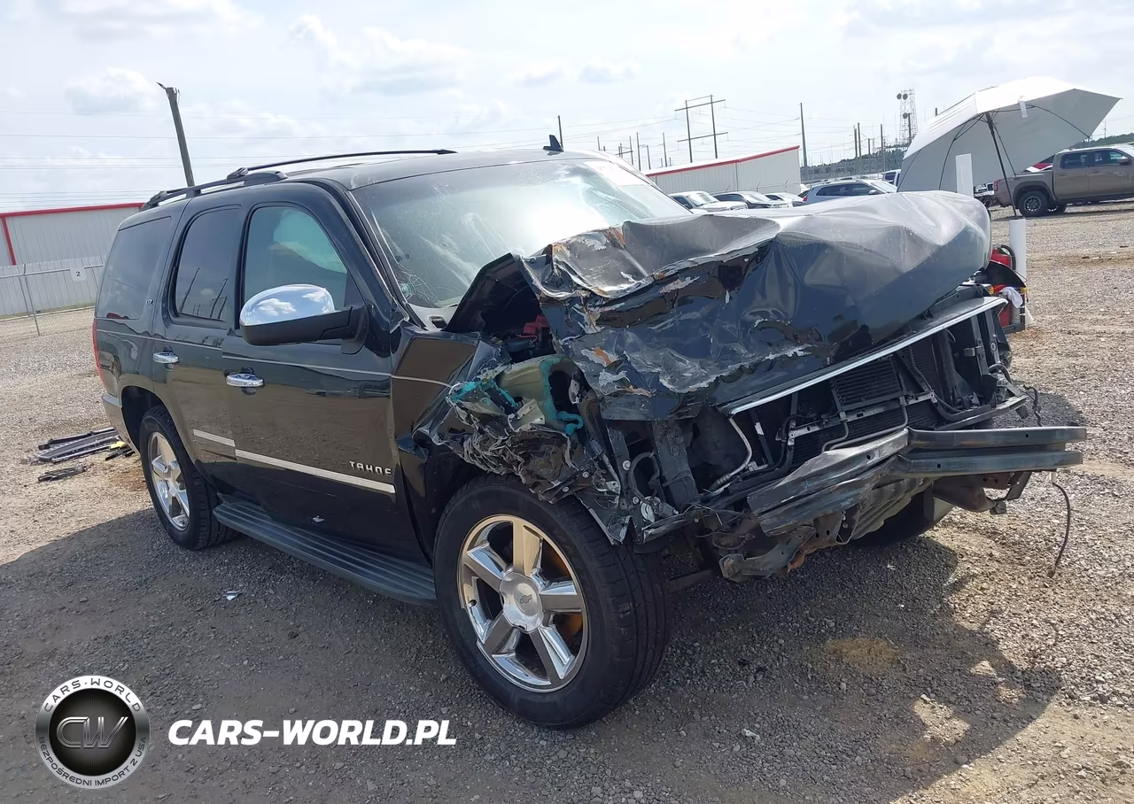 2013 Chevrolet Tahoe Ltz – zdjęcie 1 z 16