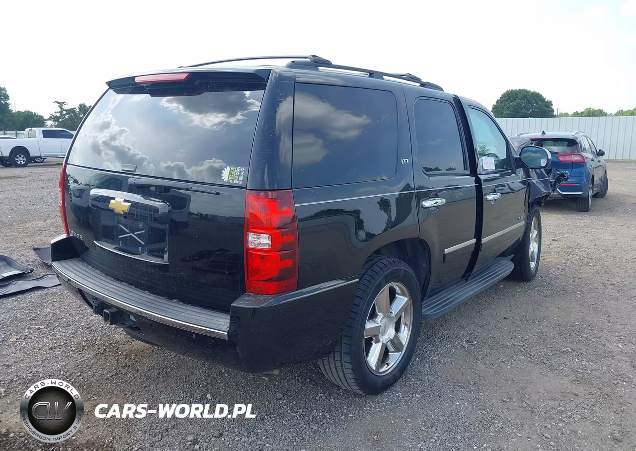 2013 Chevrolet Tahoe Ltz VIN:1GNSCCE00DR322267 - 4