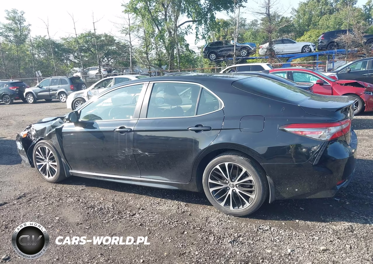 2018 Toyota Camry Se VIN:JTNB11HK0J3071244 - 14