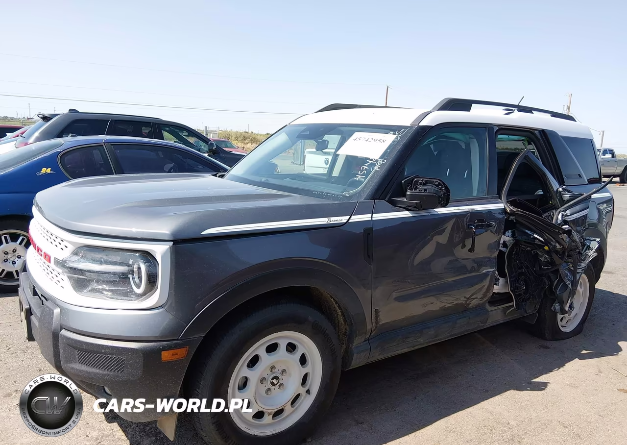 2025 Ford Bronco Sport Heritage VIN:3FMCR9GN9SRE39351 - 13