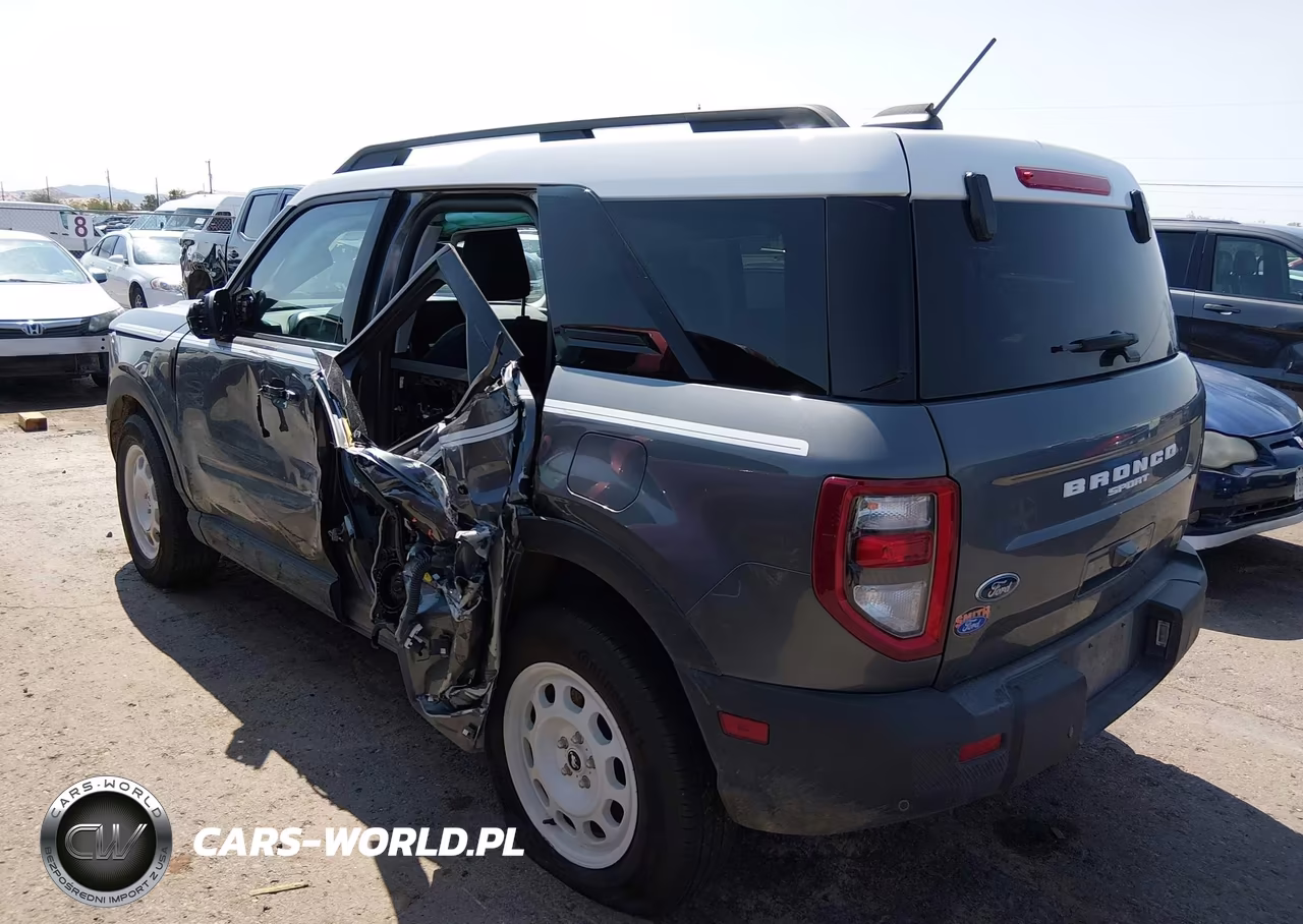 2025 Ford Bronco Sport Heritage VIN:3FMCR9GN9SRE39351 - 3