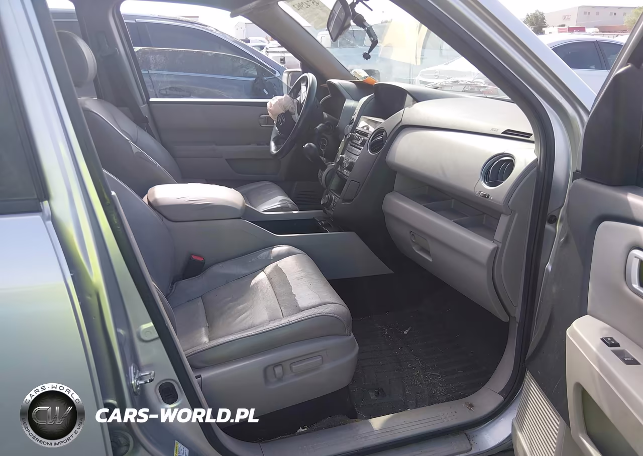 2013 Honda Pilot Touring VIN:5FNYF4H98DB070607 - 5