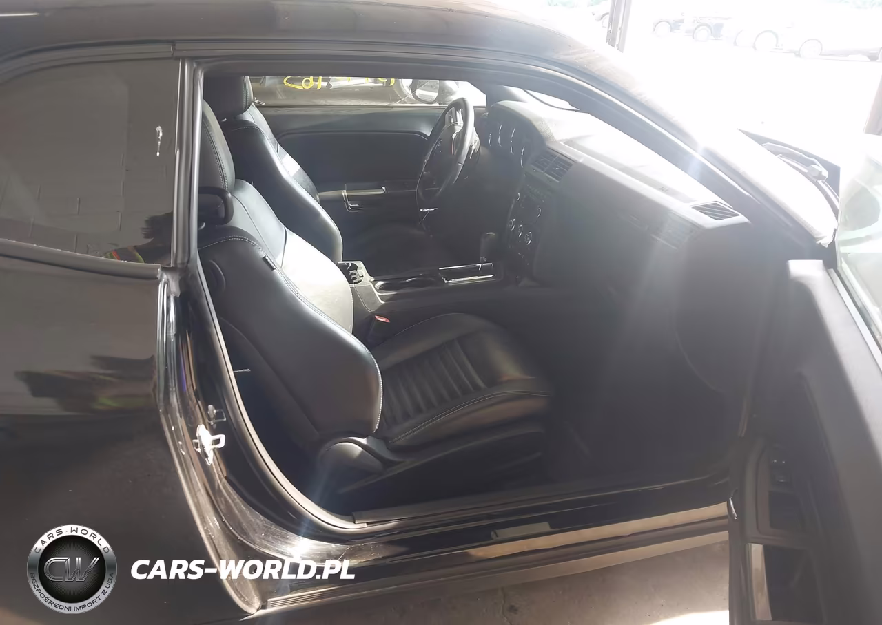 2012 Dodge Challenger Sxt VIN:2C3CDYAG4CH258070 - 5