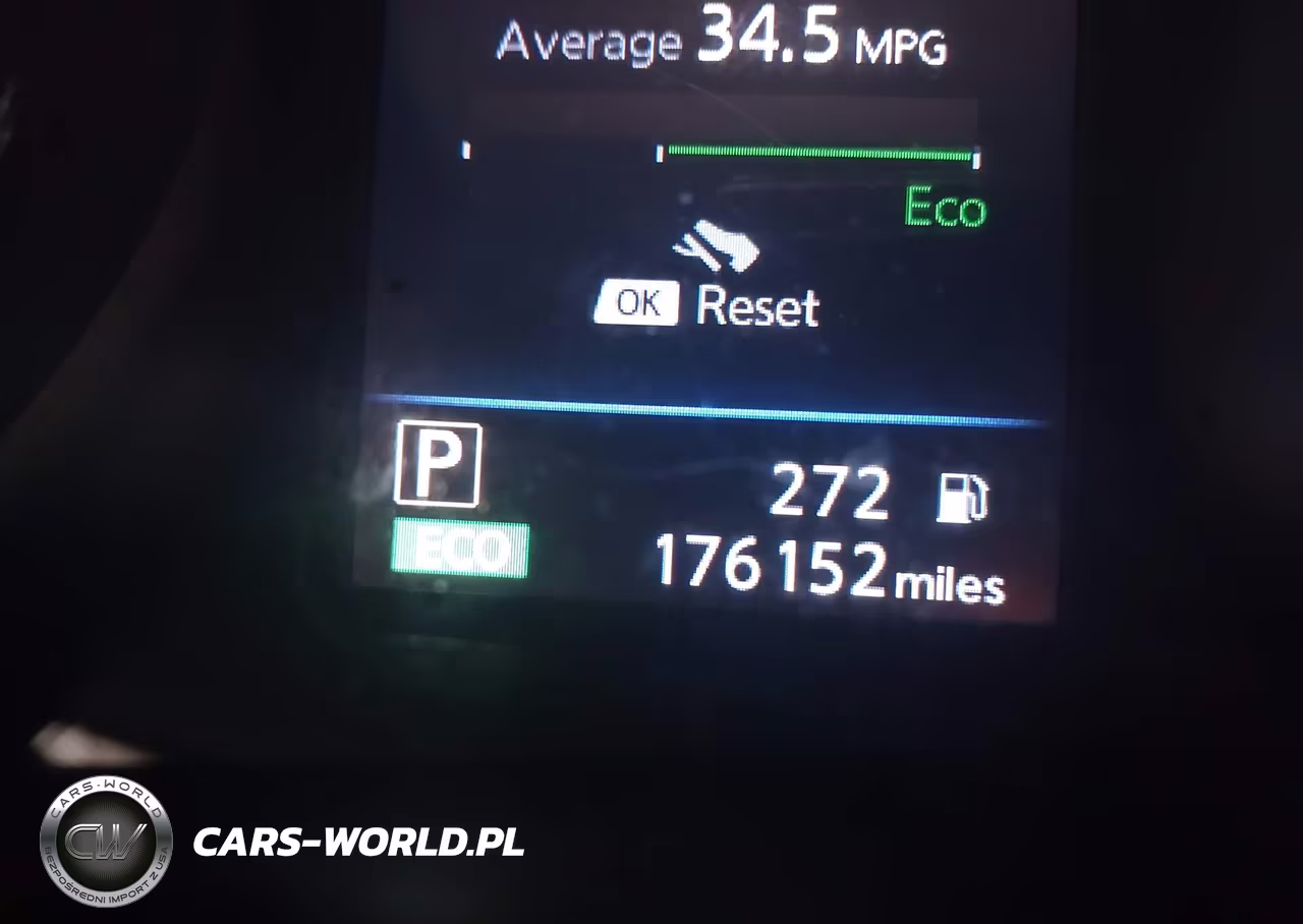 2018 Nissan Rogue Sv VIN:KNMAT2MV9JP607729 - 16
