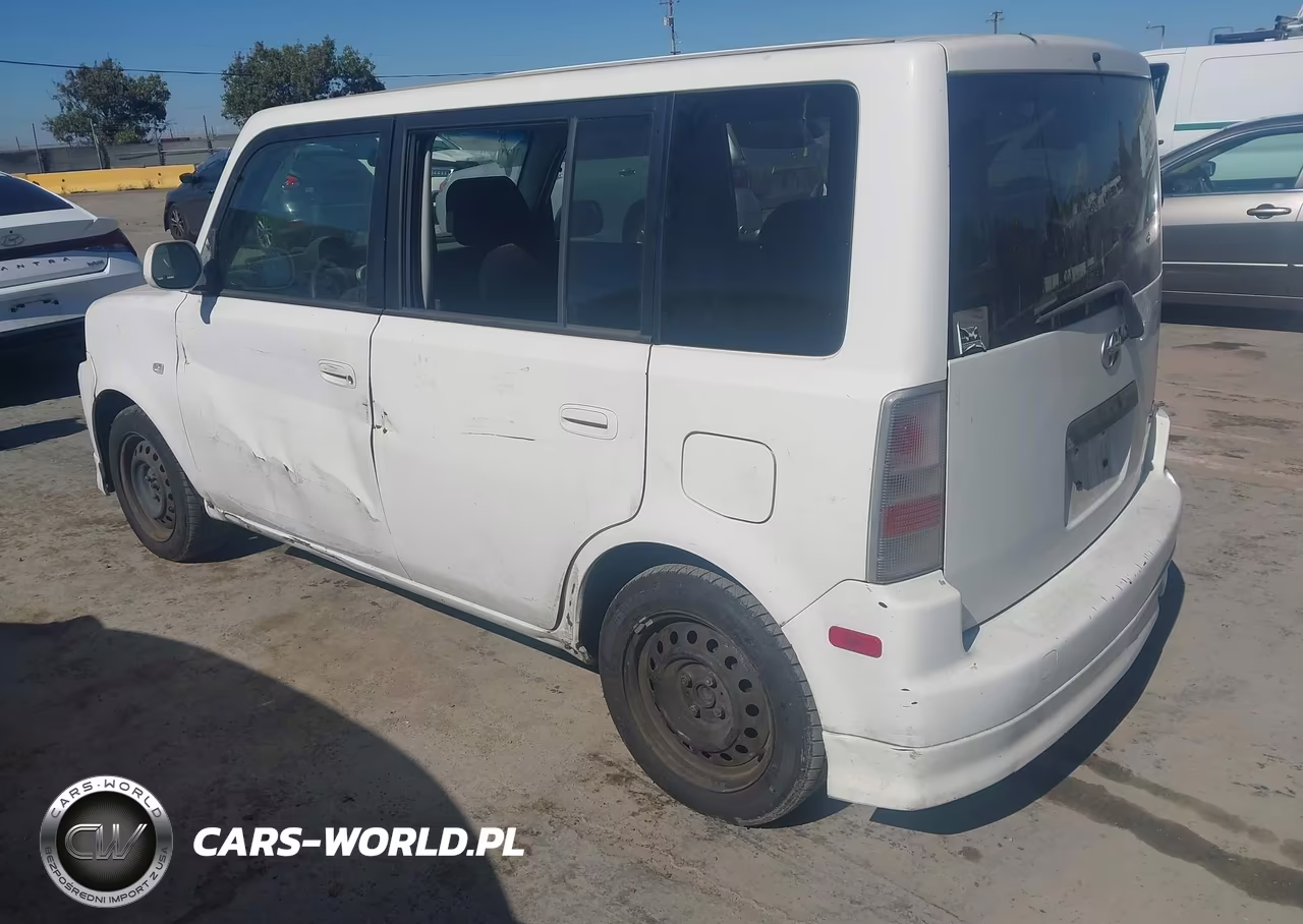 2005 Toyota Scion Xb VIN:JTLKT324650192019 - 3
