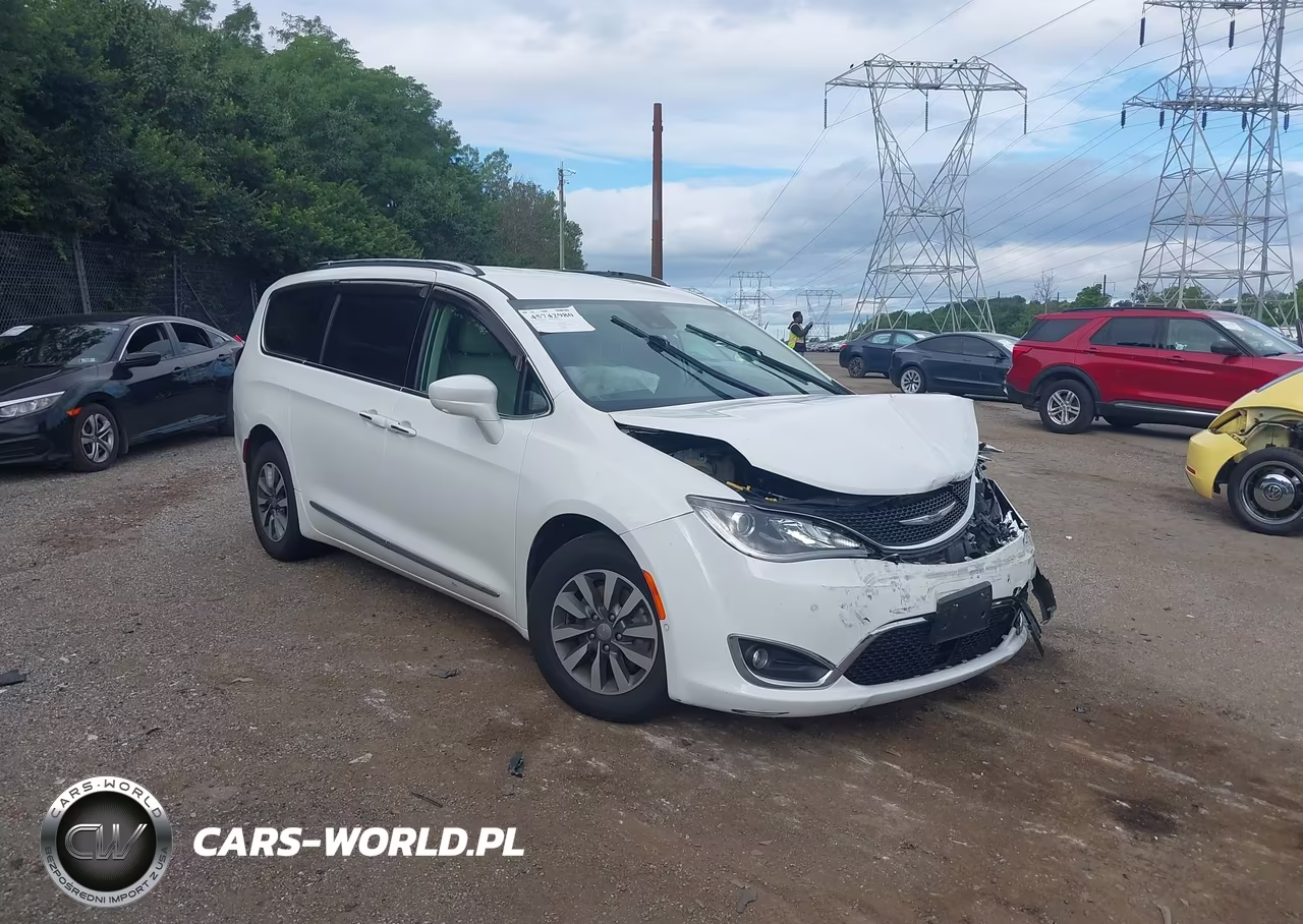 2020 Chrysler Pacifica Touring L Plus