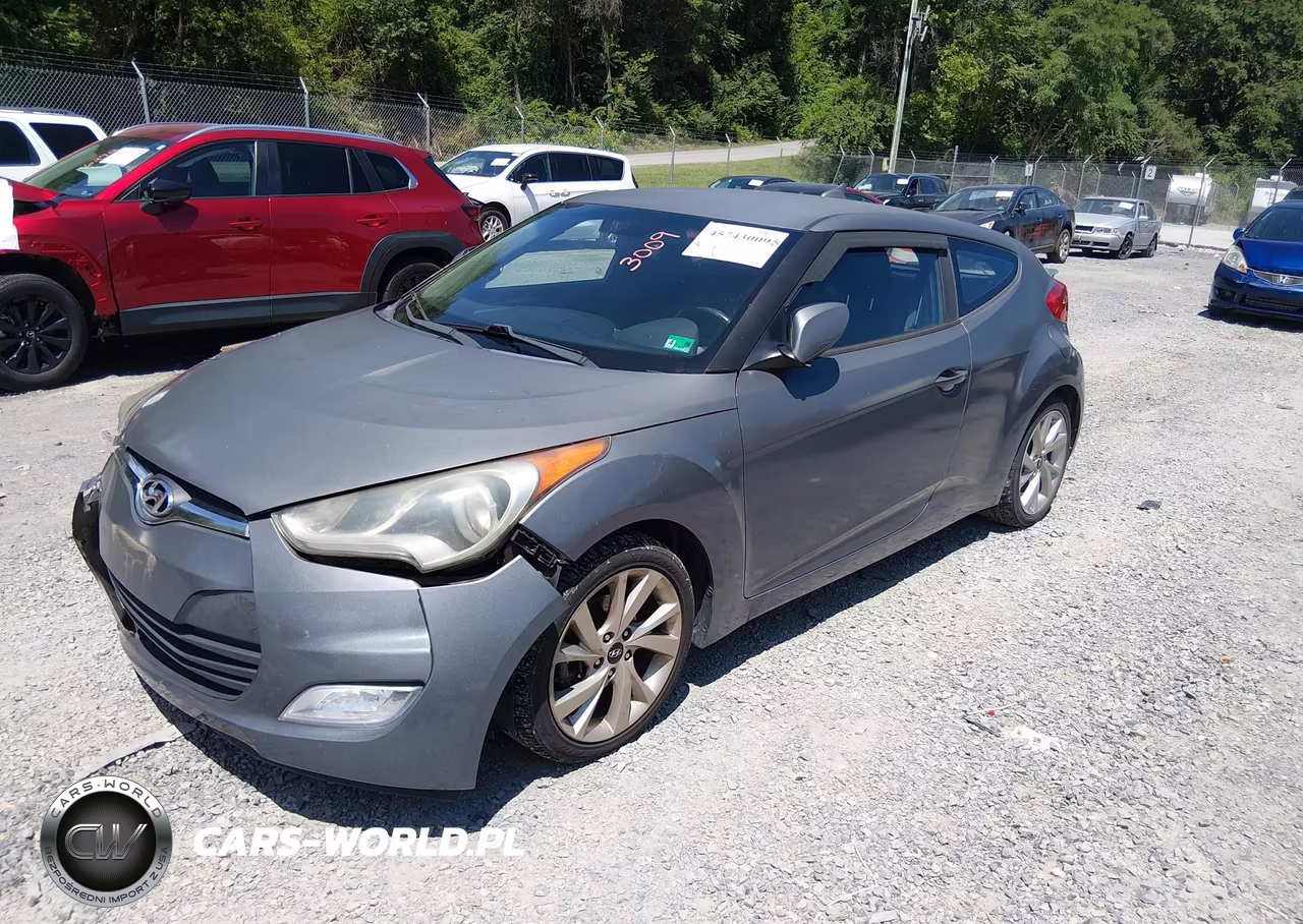 2017 Hyundai Veloster VIN:KMHTC6AD0HU306642 - 2