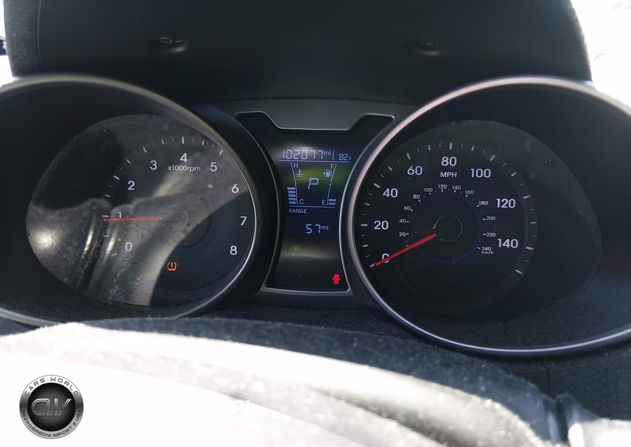 2017 Hyundai Veloster VIN:KMHTC6AD0HU306642 - 7