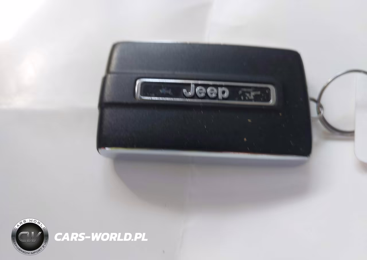 2022 Jeep Grand Cherokee Overland 4X4 VIN:1C4RJHDG5N8564696 - 11