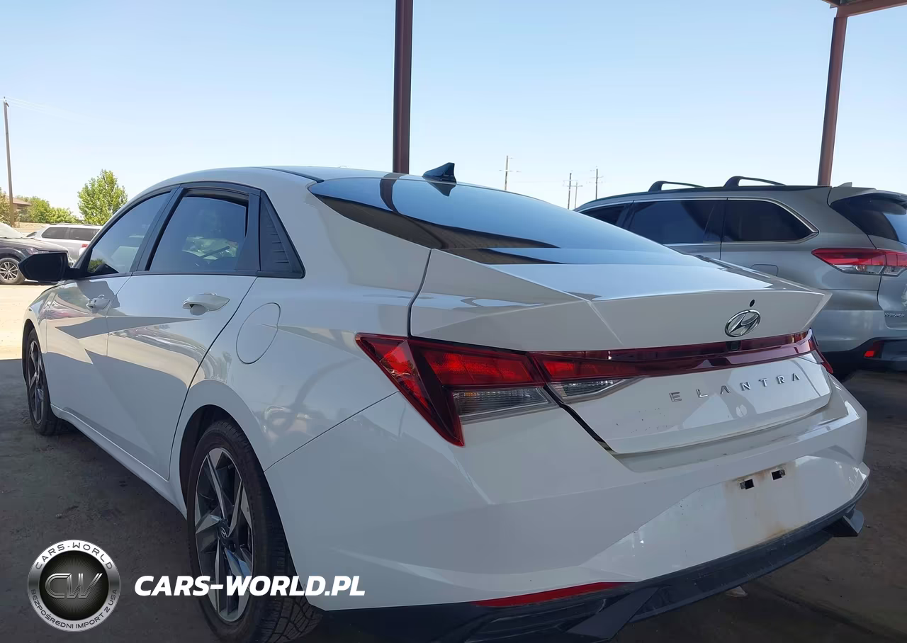 2023 Hyundai Elantra Sel VIN:5NPLS4AG0PH101787 - 3