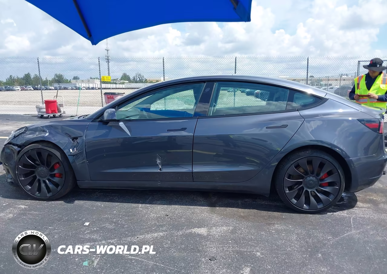 2022 Tesla Model 3 Performance Dual Motor All-Wheel Drive VIN:5YJ3E1EC2NF104182 - 13