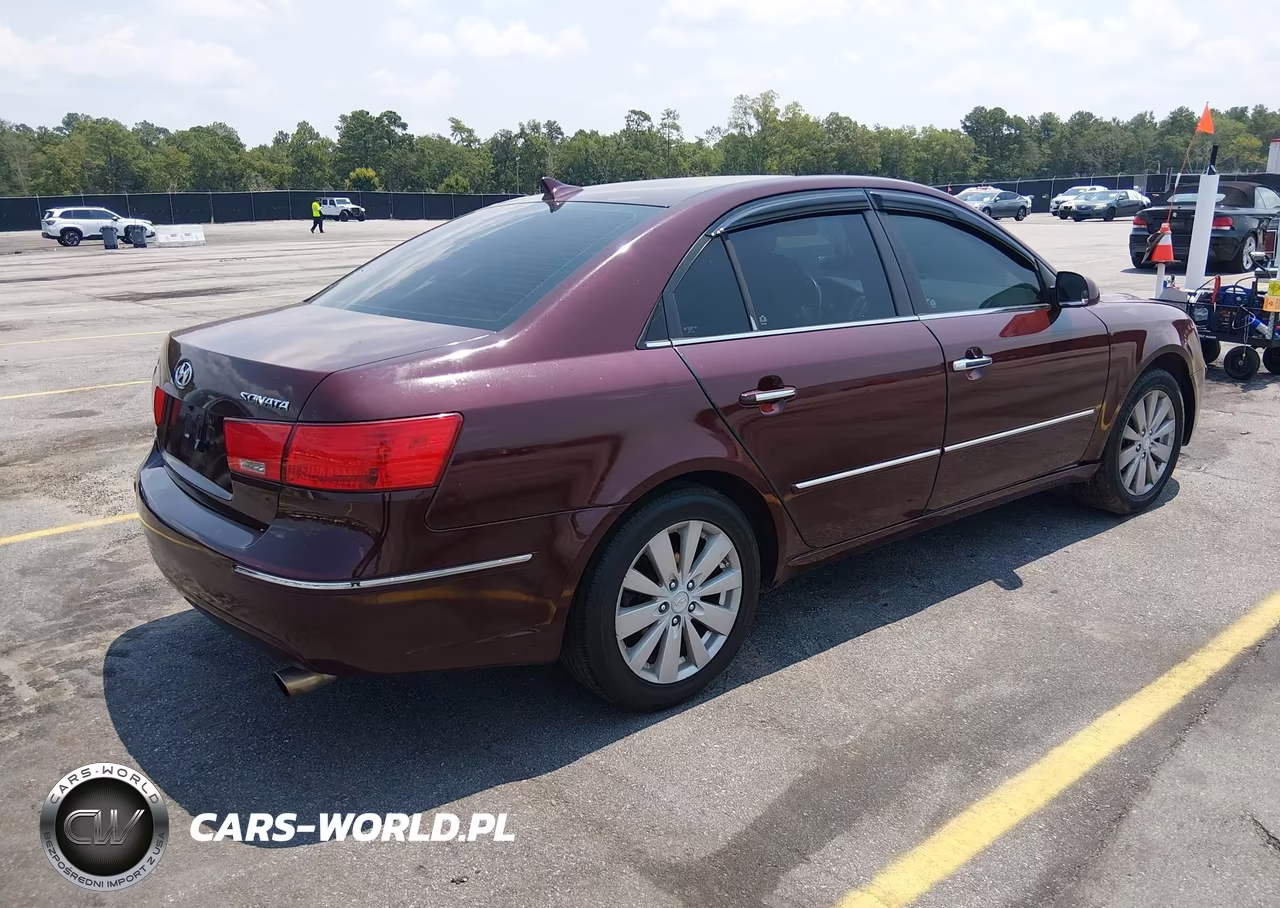 2010 Hyundai Sonata Limited VIN:5NPEU4ACXAH613368 - 4