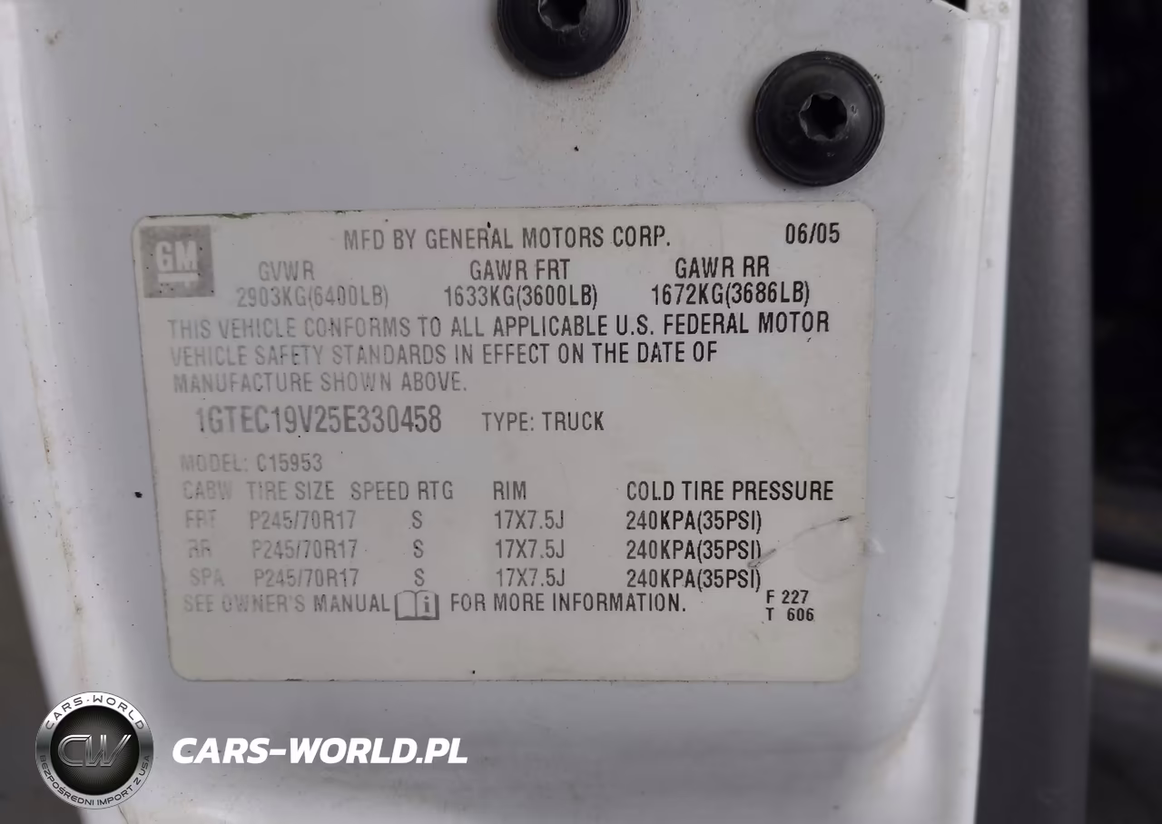 2005 GMC Sierra 1500 Work Truck VIN:1GTEC19V25E330458 - 9