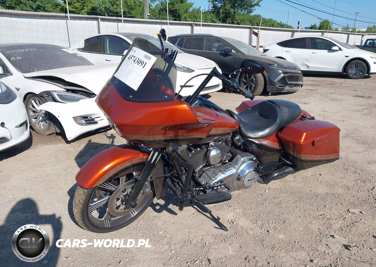 2012 Harley-Davidson Fltrx Road Glide Custom VIN:1HD1KHM1XCB661204 - 2