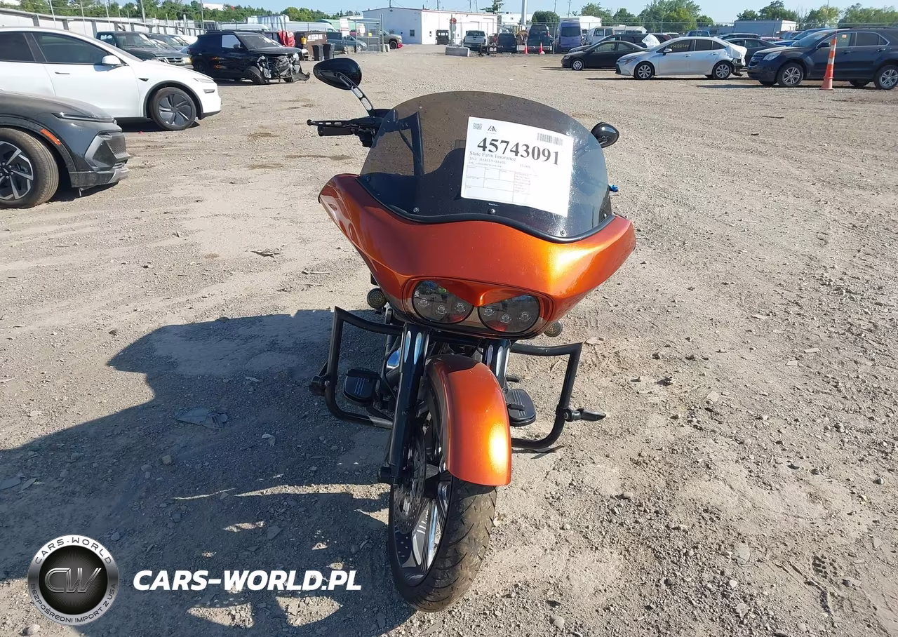 2012 Harley-Davidson Fltrx Road Glide Custom VIN:1HD1KHM1XCB661204 - 5