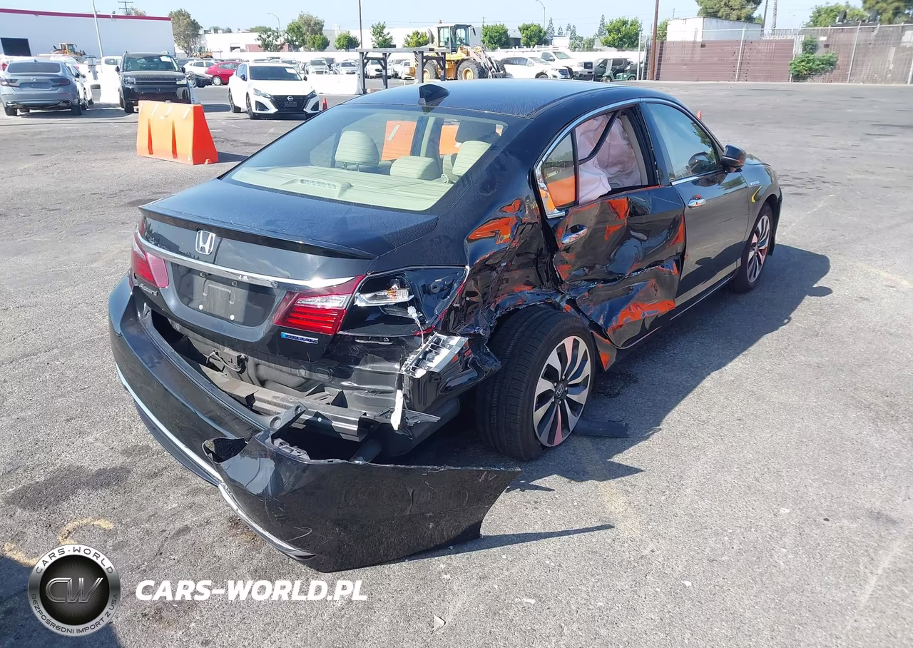 2017 Honda Accord Hybrid Ex-L VIN:JHMCR6F57HC028783 - 4