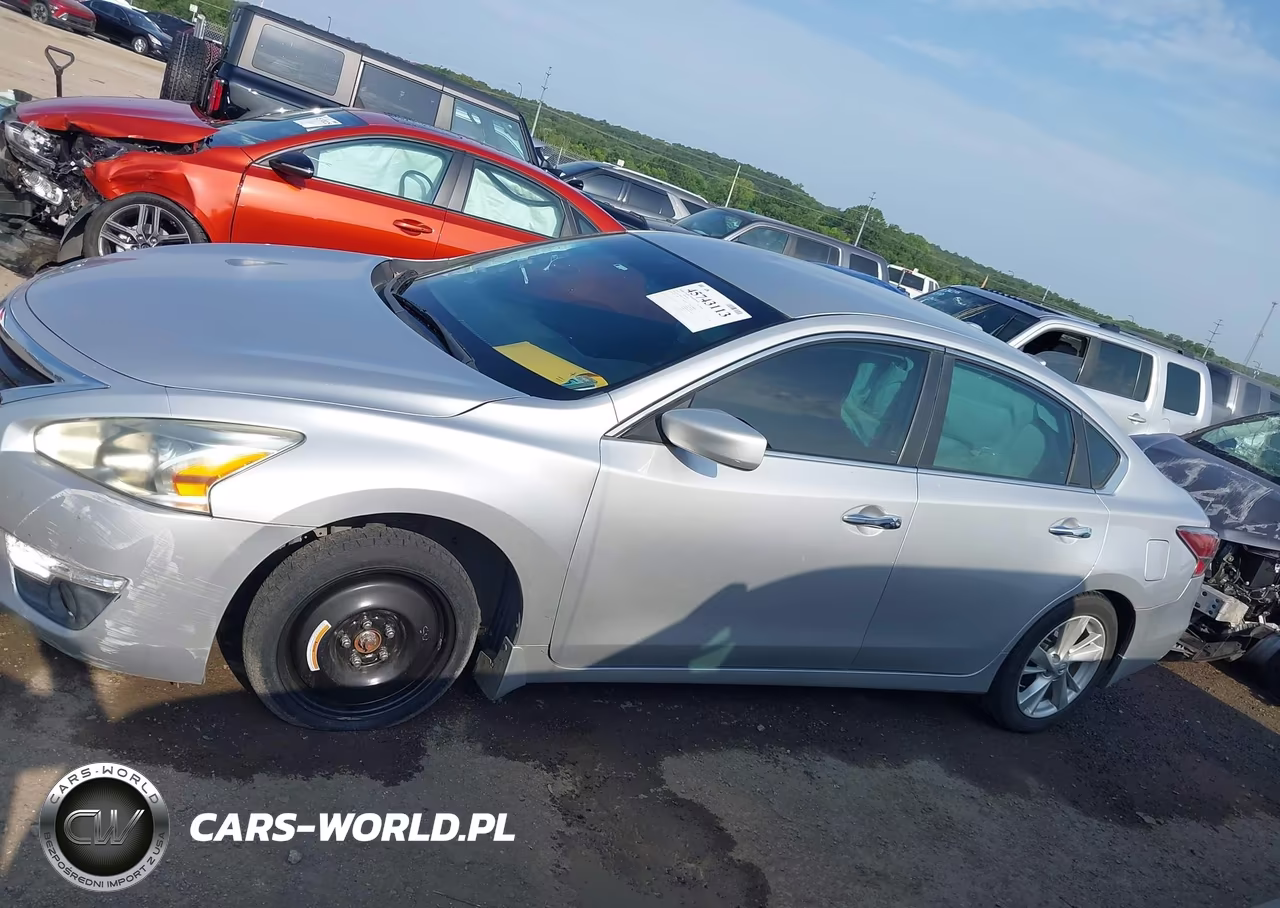 2015 Nissan Altima 2.5 Sv VIN:1N4AL3AP5FC157559 - 14