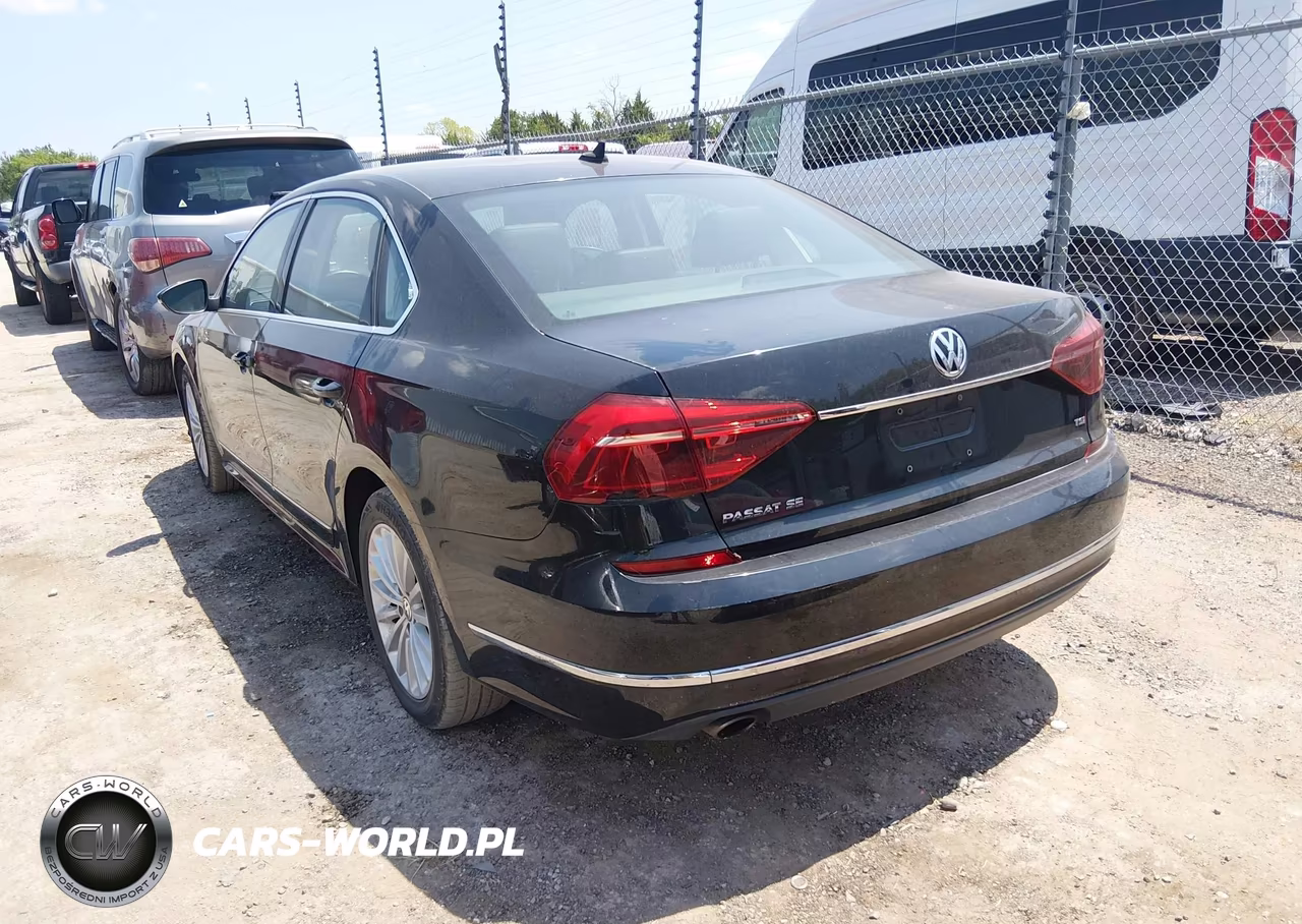2017 Volkswagen Passat 1.8T Se VIN:1VWBT7A38HC022028 - 3