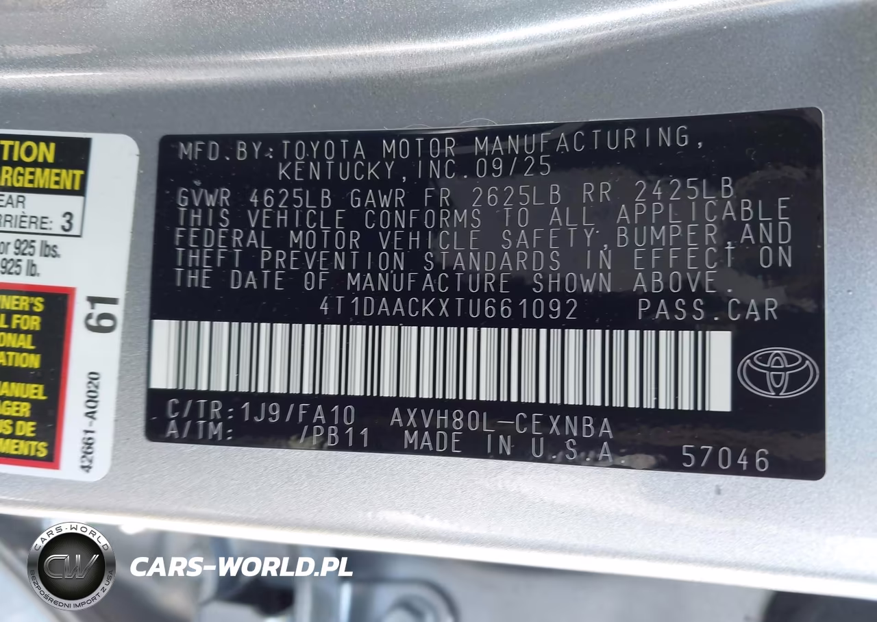 2026 Toyota Camry Le VIN:4T1DAACKXTU661092 - 9