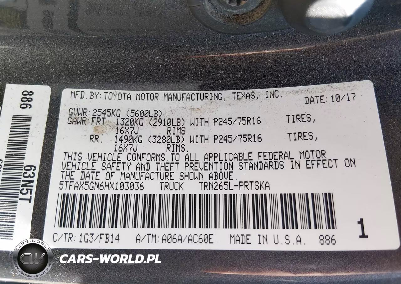 2017 Toyota Tacoma Sr VIN:5TFAX5GN6HX103036 - 9