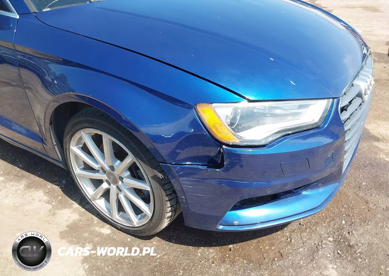 2016 Audi A3 2.0T Premium VIN:WAUE8GFF0G1069727 - 6