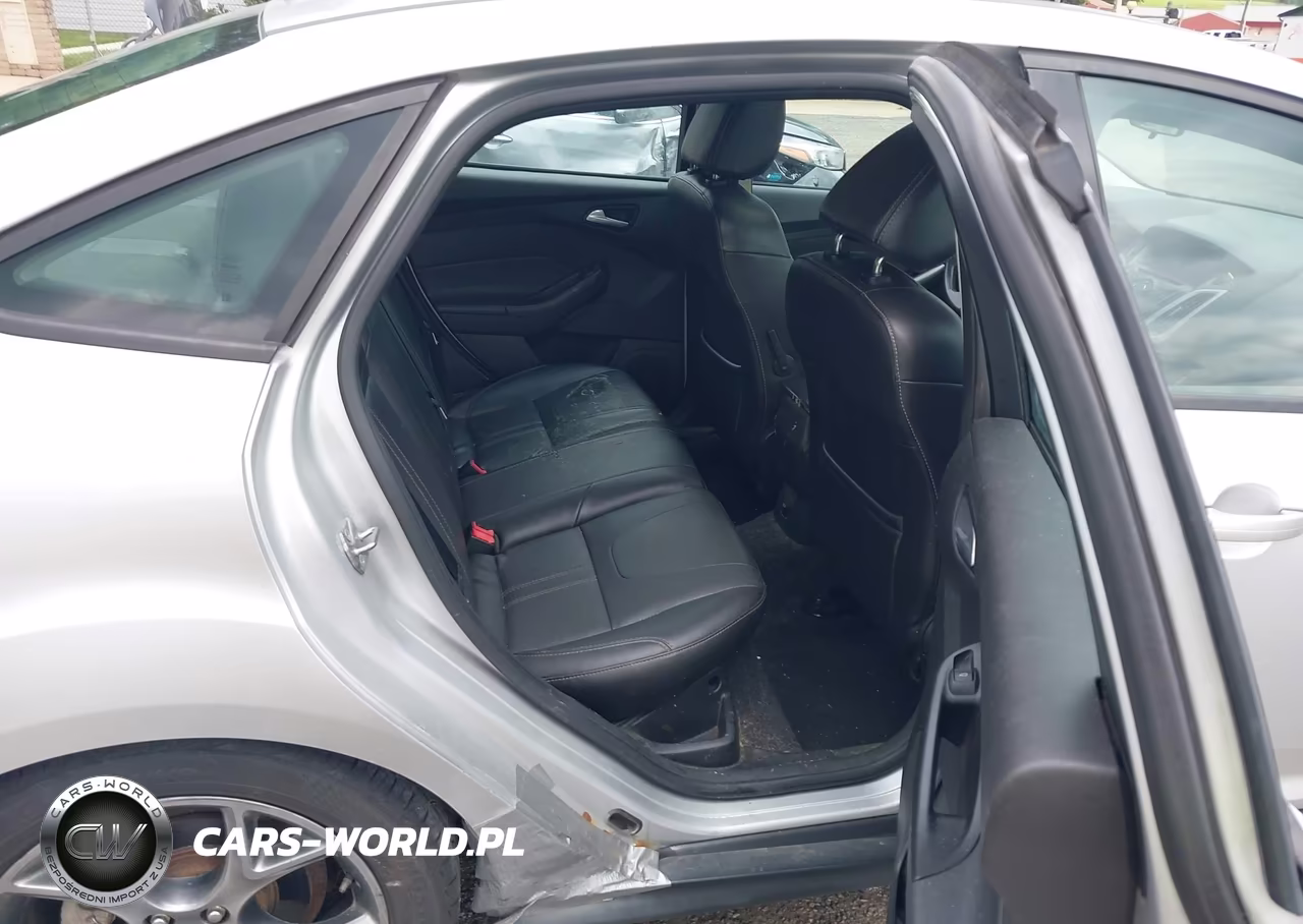 2014 Ford Focus Se VIN:1FADP3F23EL205833 - 8