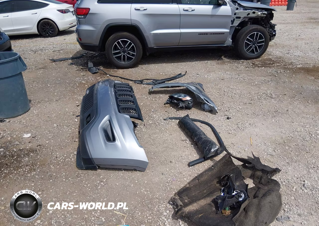 2019 Jeep Grand Cherokee Trailhawk 4X4 VIN:1C4RJFLG4KC584033 - 12