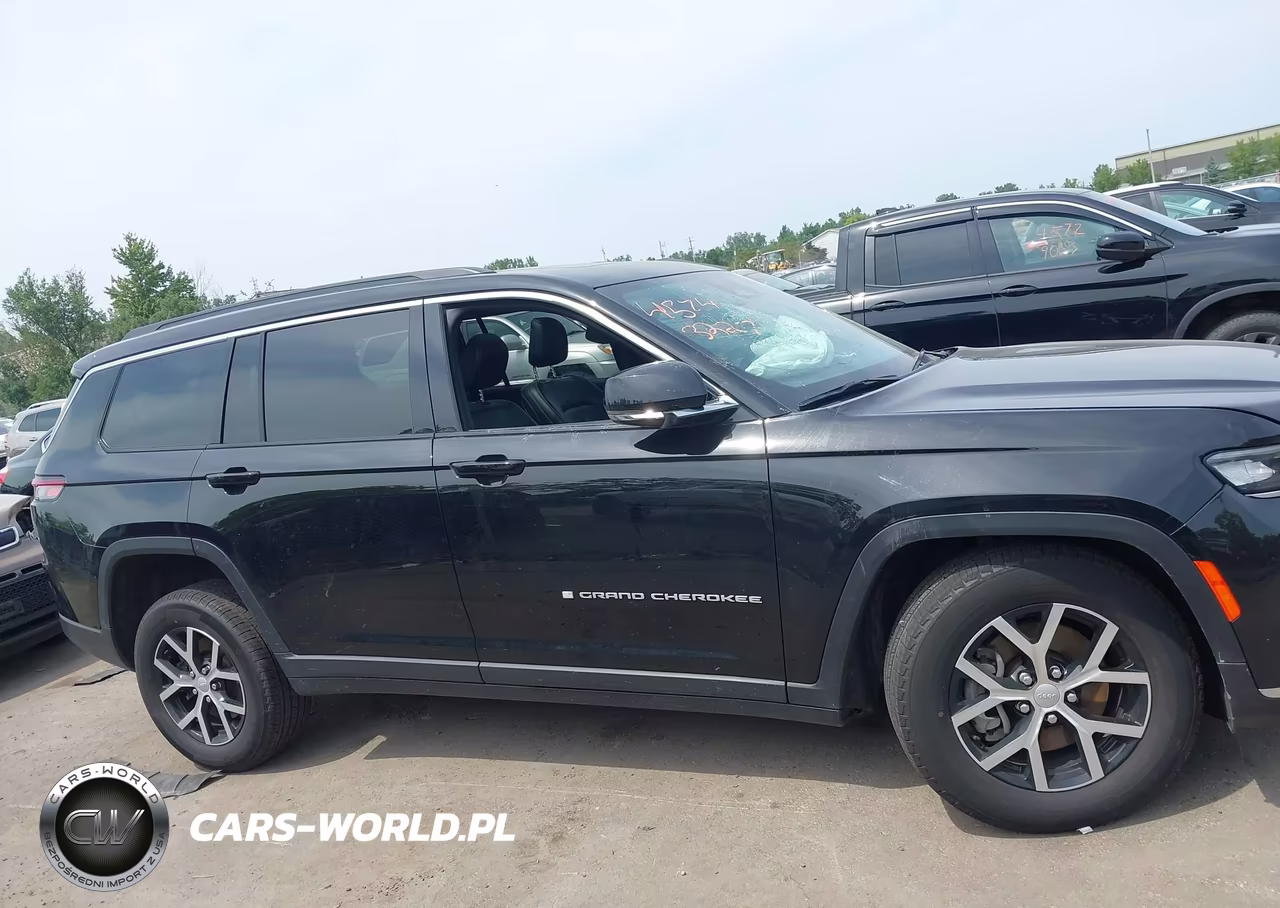 2024 Jeep Grand Cherokee L Limited VIN:1C4RJKBG5R8592665 - 12