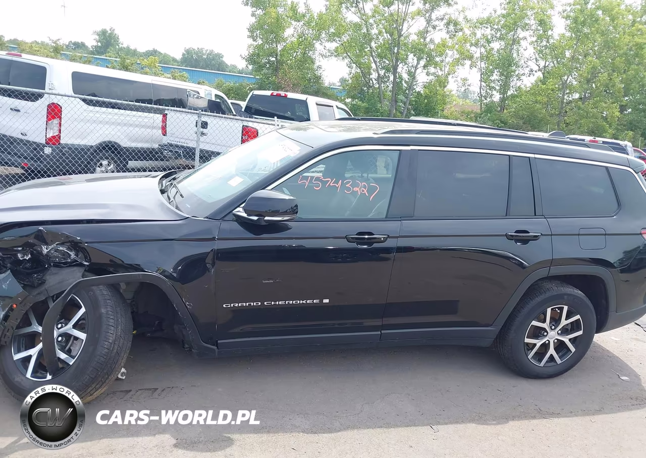 2024 Jeep Grand Cherokee L Limited VIN:1C4RJKBG5R8592665 - 13