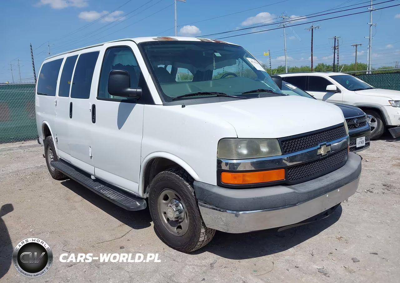 2013 Chevrolet Express 2500 Lt – zdjęcie 1 z 16