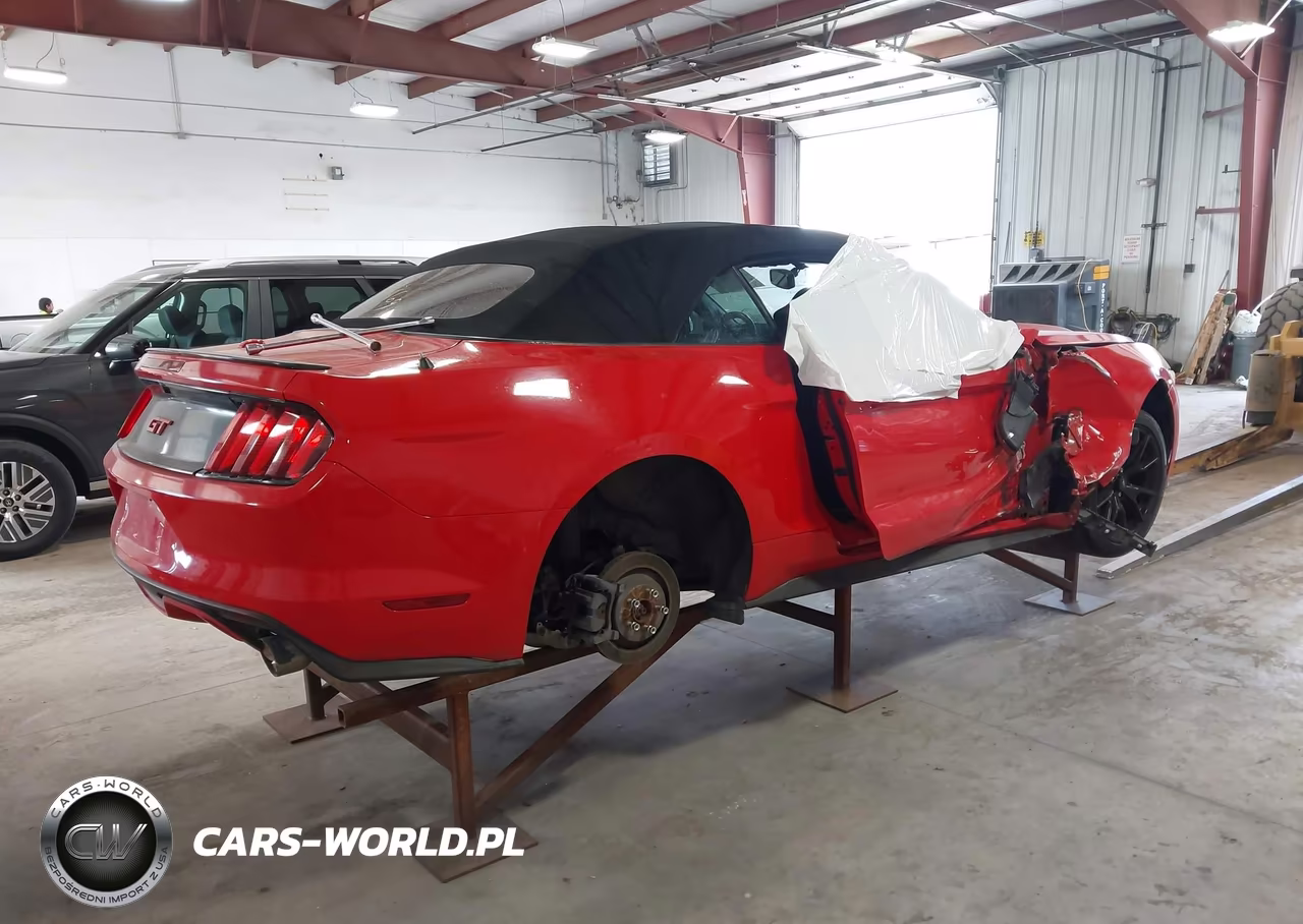 2017 Ford Mustang Gt Premium VIN:1FATP8FF9H5301499 - 4