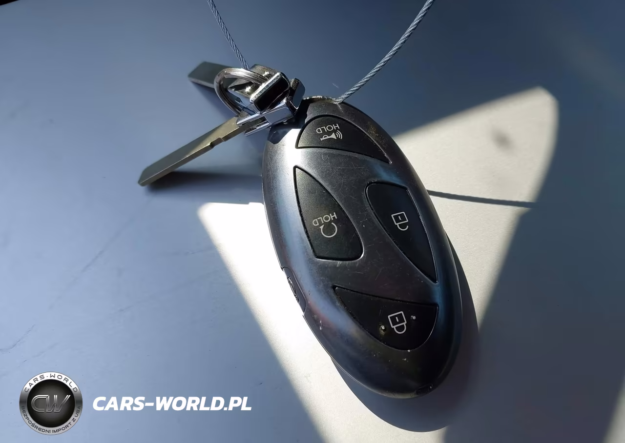 2026 Hyundai Sonata Hybrid Blue VIN:KMHL24JJ1TA167144 - 11
