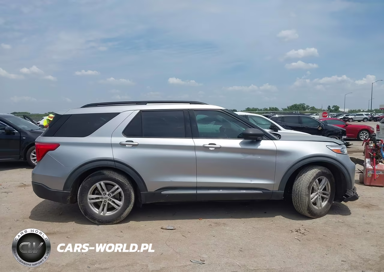 2020 Ford Explorer Xlt VIN:1FMSK7DH7LGC45980 - 13