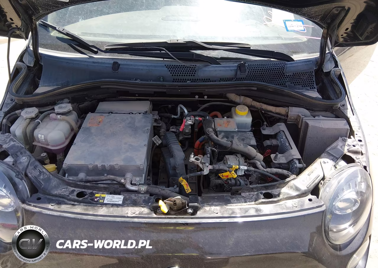 2016 Fiat 500E Battery Electric VIN:3C3CFFGE9GT214177 - 10