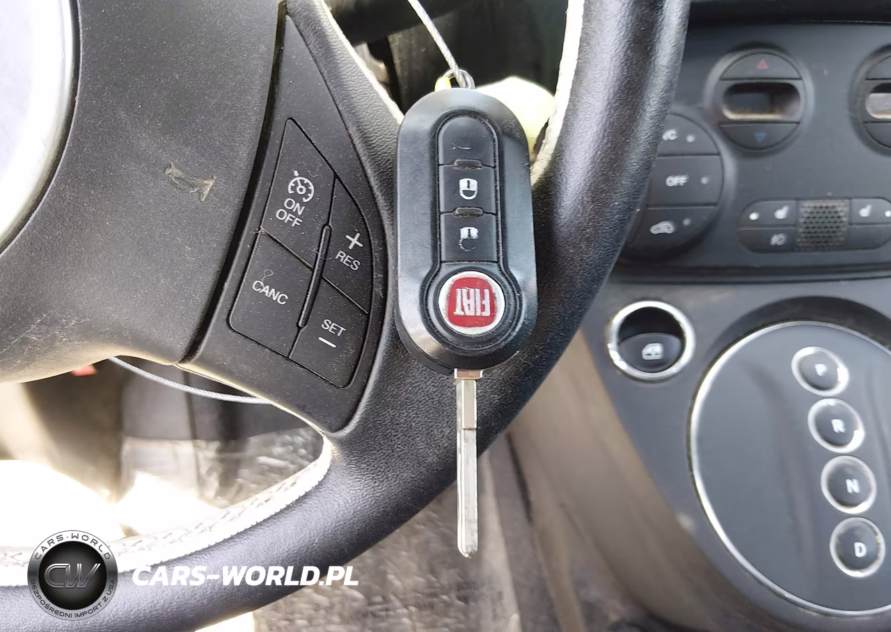 2016 Fiat 500E Battery Electric VIN:3C3CFFGE9GT214177 - 11