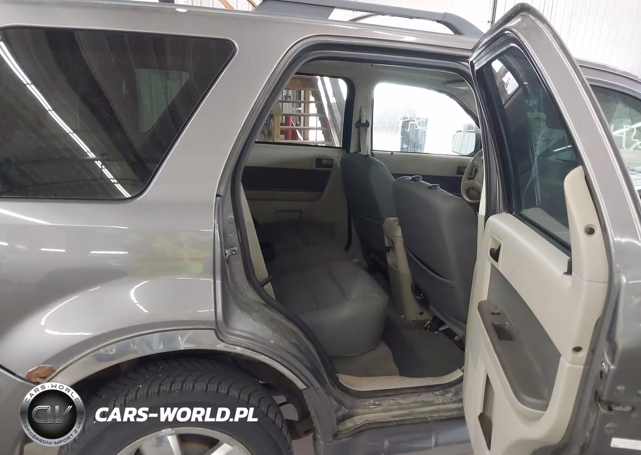 2009 Ford Escape Xlt VIN:1FMCU93GX9KA64221 - 8