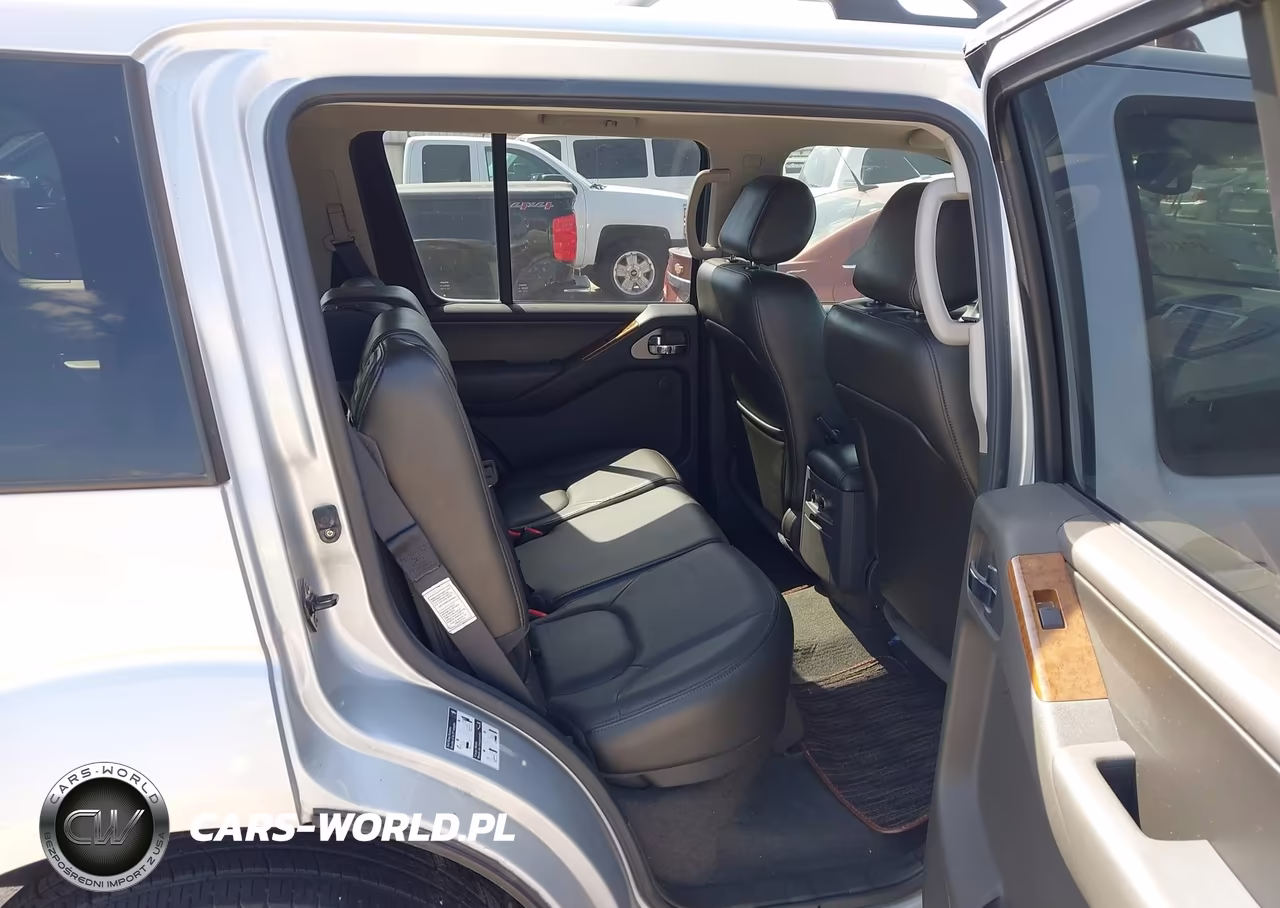 2007 Nissan Pathfinder Le VIN:5N1AR18U37C621275 - 8