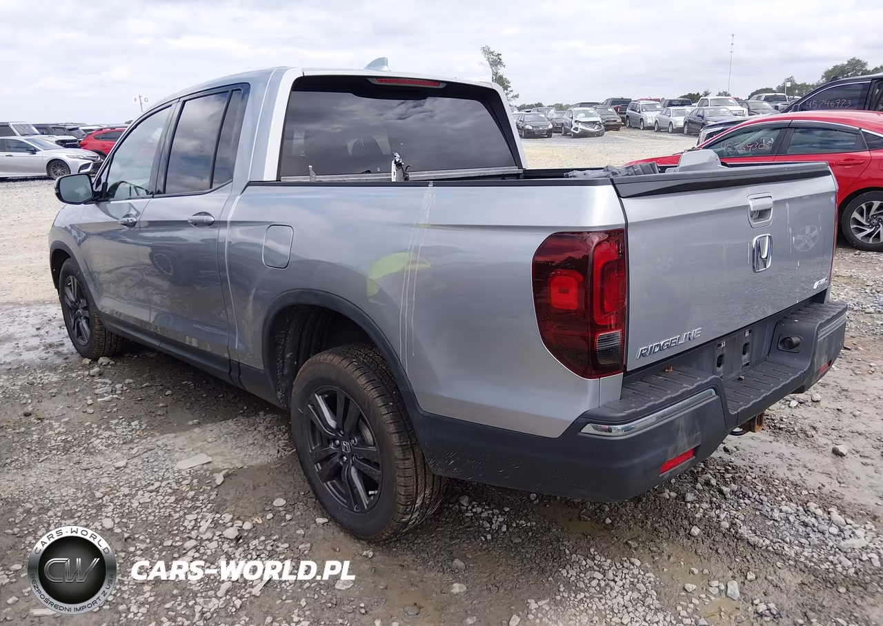 2019 Honda Ridgeline Sport VIN:5FPYK3F19KB043276 - 3