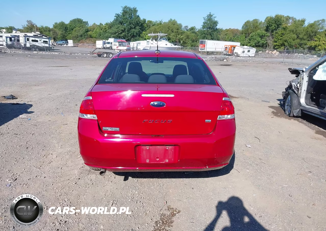 2011 Ford Focus Se VIN:1FAHP3FN3BW132033 - 17
