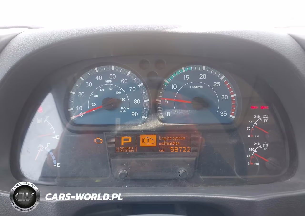 2013 Nissan Diesel Ud2600 VIN:JNAA410H0DAK20066 - 5