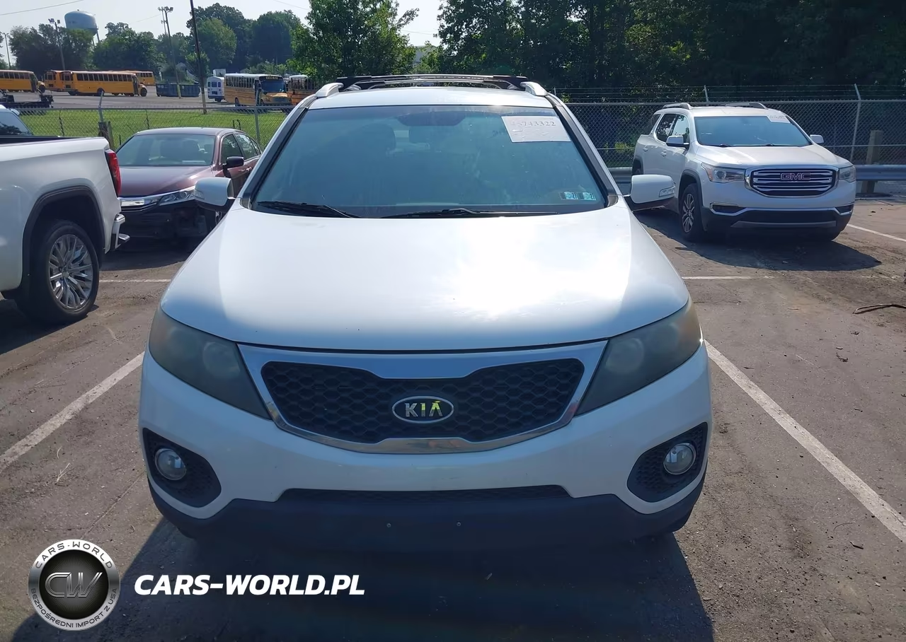 2011 Kia Sorento Lx VIN:5XYKT4A14BG177355 - 12