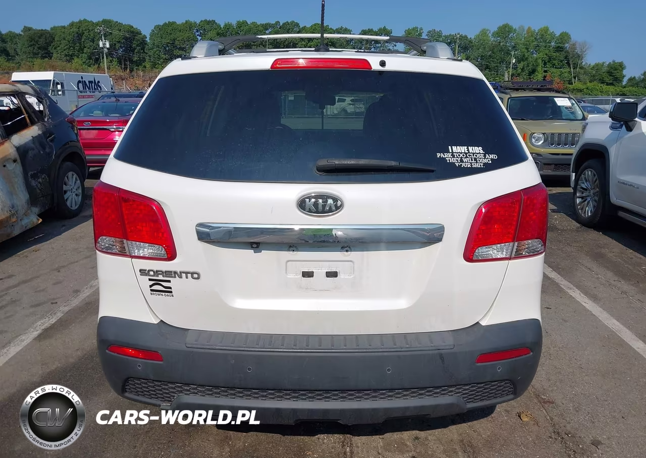 2011 Kia Sorento Lx VIN:5XYKT4A14BG177355 - 16